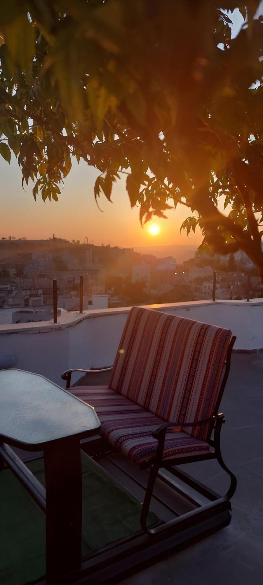 Nomads Hotel Amman Exterior photo